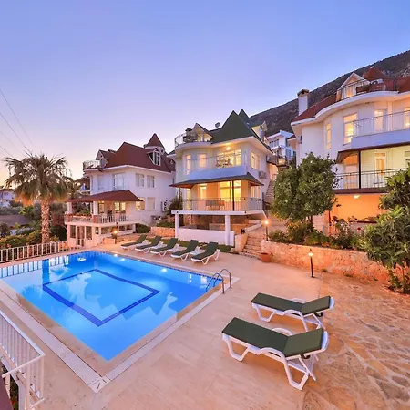 3 House Apart Kas Exterior photo