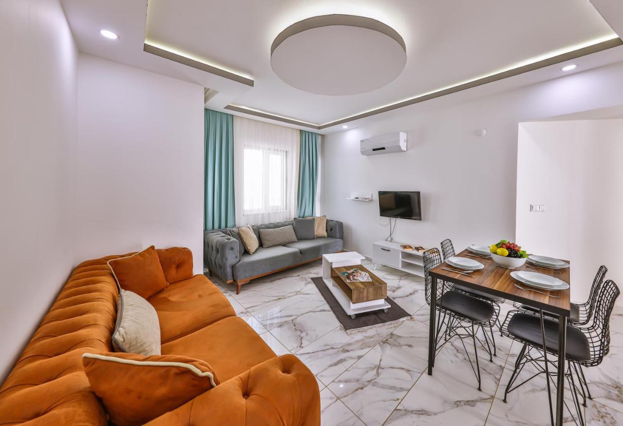 Apartment 3 House