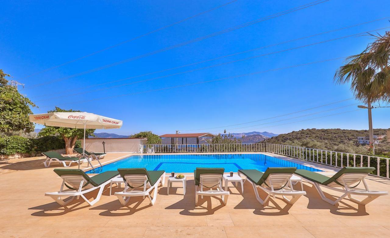 3 House Apartment Kas
